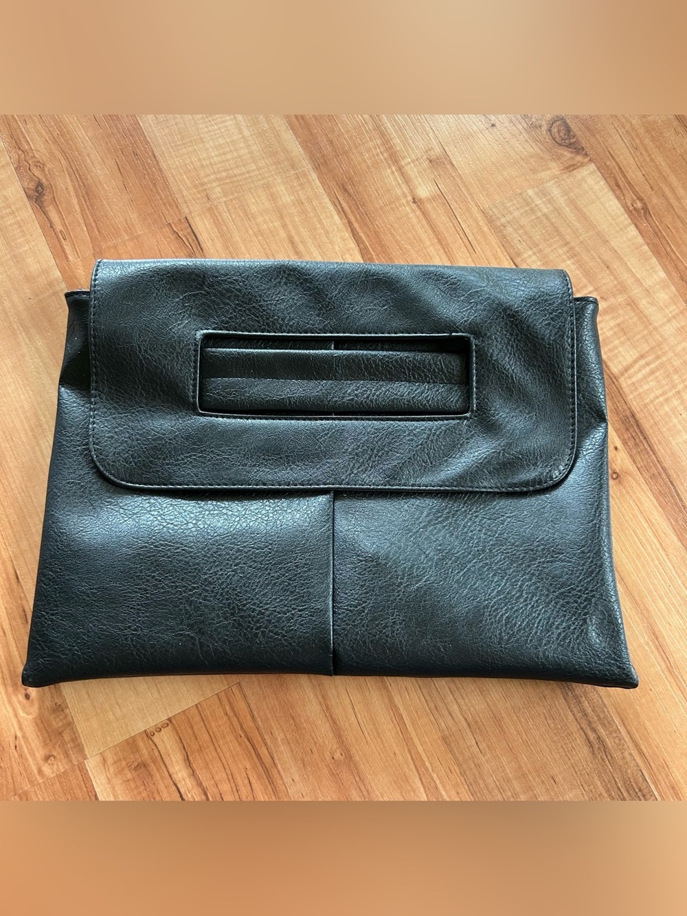 Large Clutch in Black Faux Leather with Optional Crossbody Strap Casual Classic